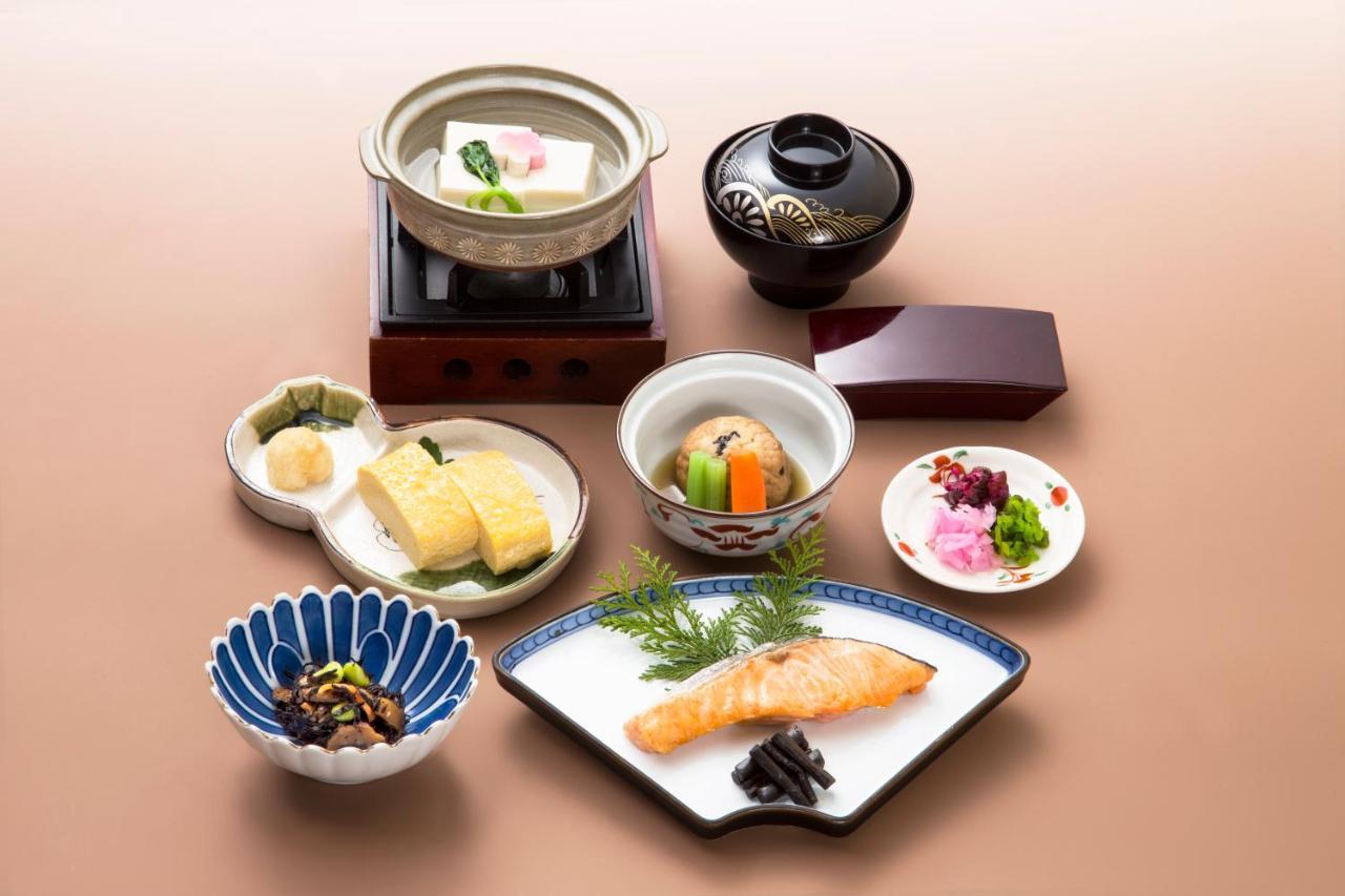 Ryokan Hirashin